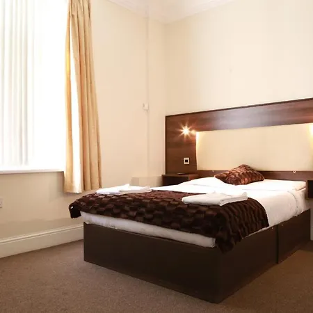 Szálloda The Kingston Leeds